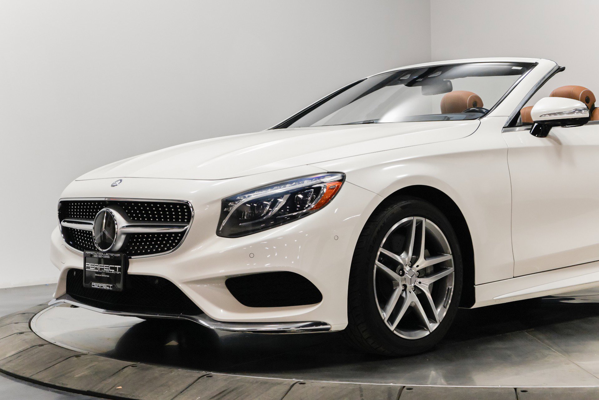 Used 2017 Mercedes-Benz S 550 Cabriolet w/ Sport Package image 6