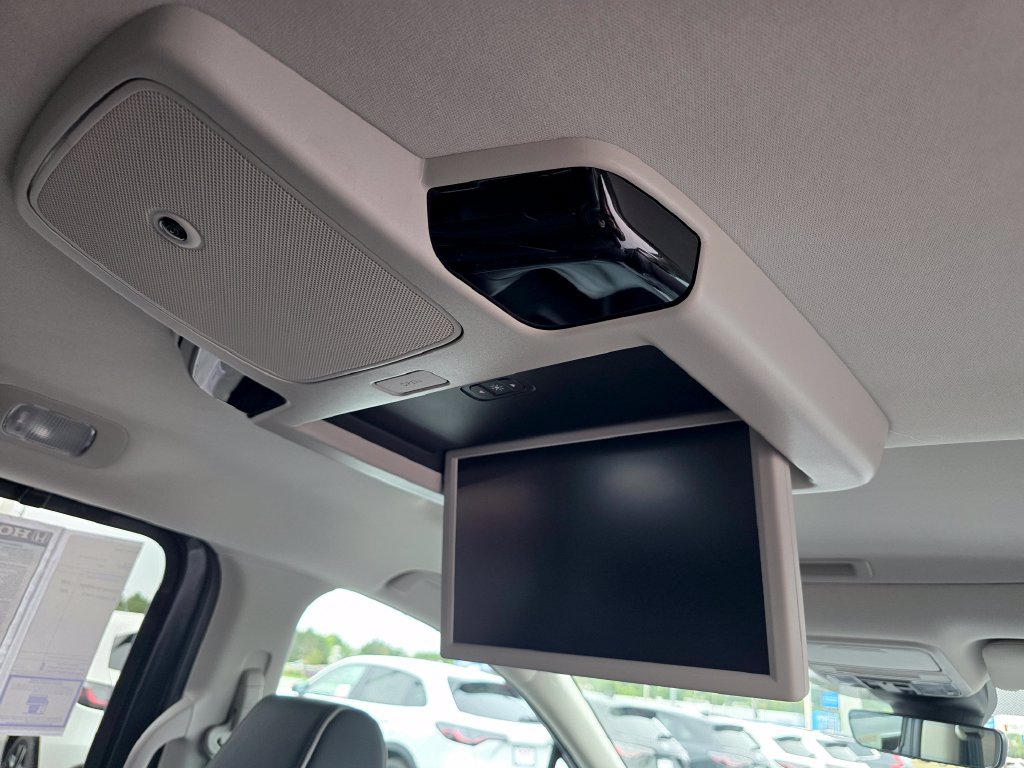 New 2027 Honda Odyssey Touring image 15