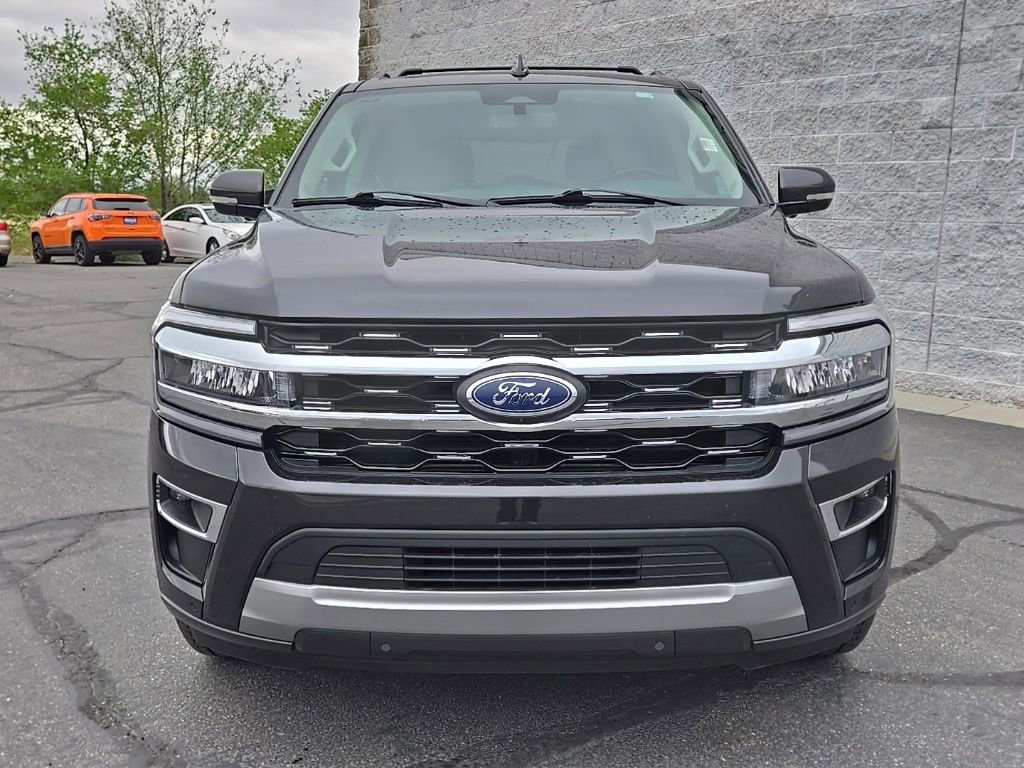 Used 2024 Ford Expedition Limited AWD/4WD image 9