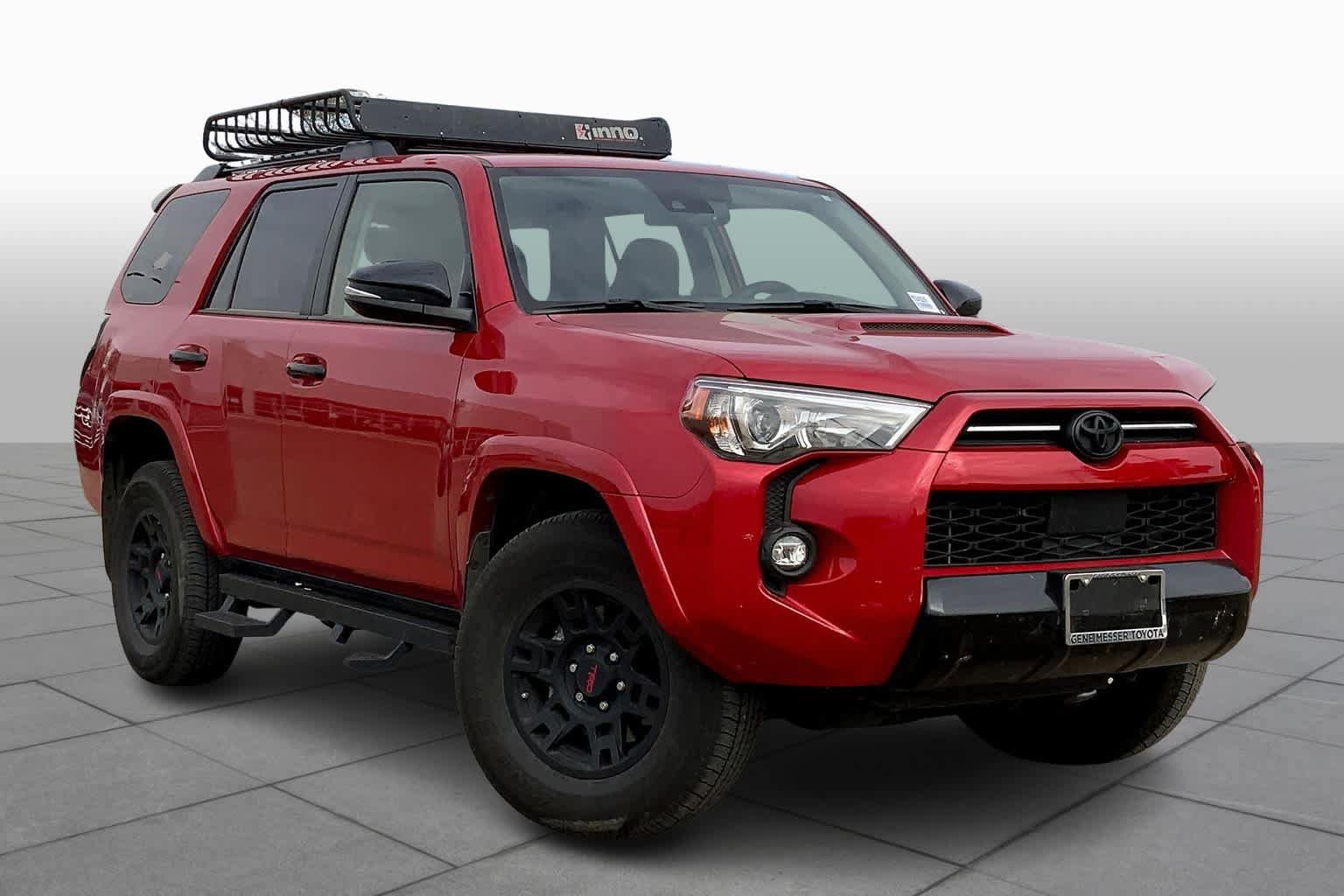 Certified 2021 Toyota 4Runner Venture w/ Moonroof Package AWD/4WD image 3