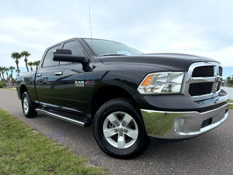 Used 2018 RAM 1500 Classic SLT image 16