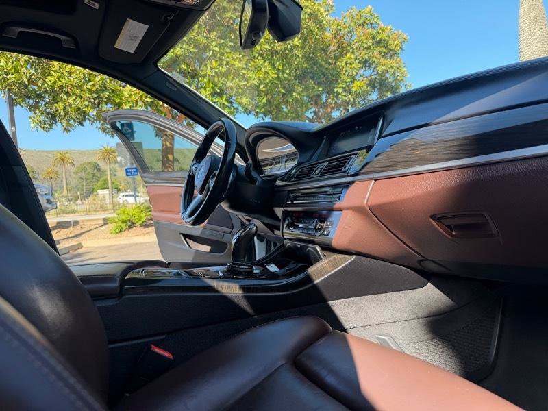 Used 2015 BMW 550i Sedan RWD image 58