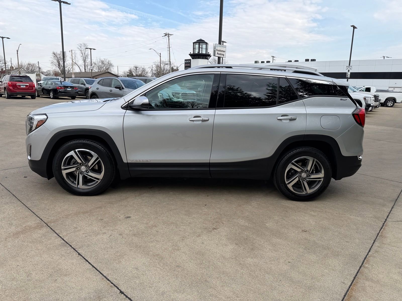 Used 2020 GMC Terrain SLT w/ Preferred Package image 7