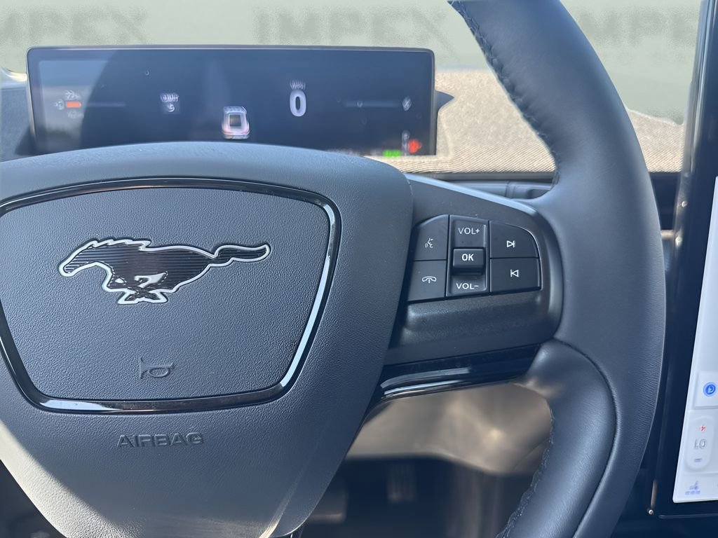 Used 2025 Ford Mustang Mach-E Premium AWD/4WD image 15