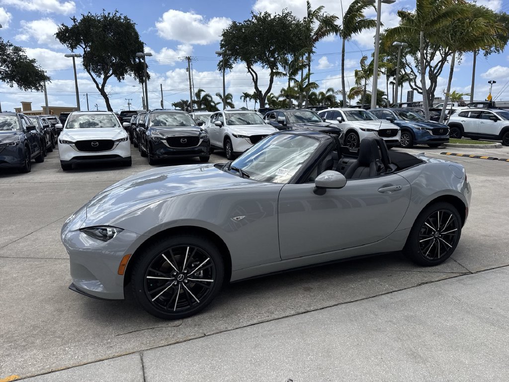 New 2026 MAZDA MX-5 Miata Grand Touring RWD image 10