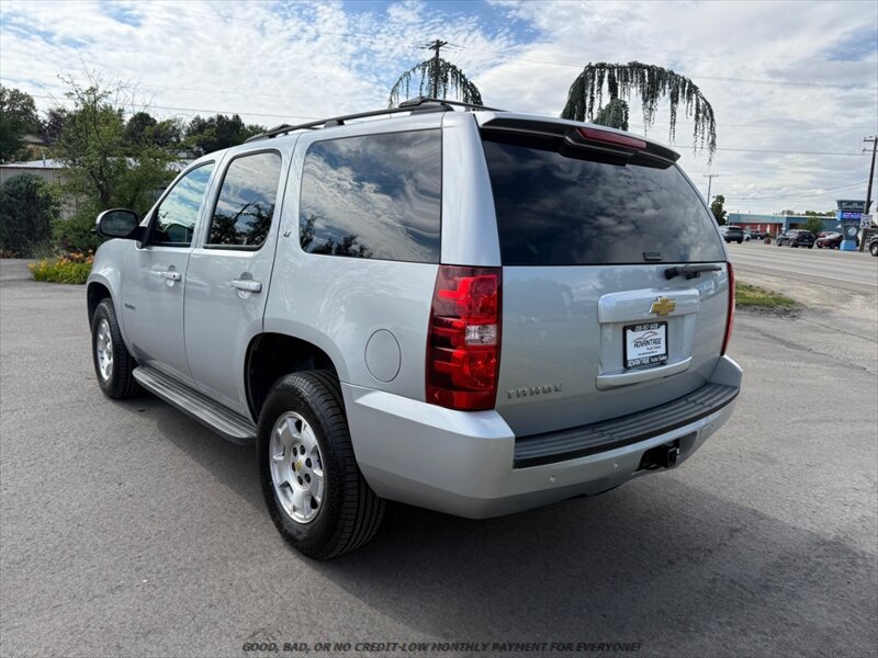 Used 2013 Chevrolet Tahoe LT w/ Luxury Package AWD/4WD image 5