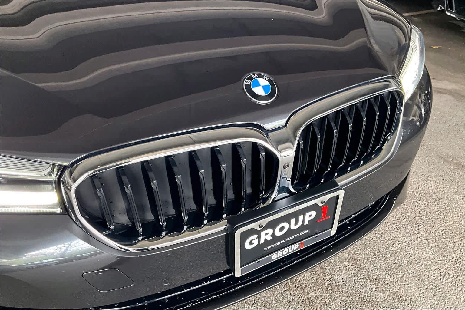 Used 2021 BMW 540i w/ Convenience Package RWD image 29