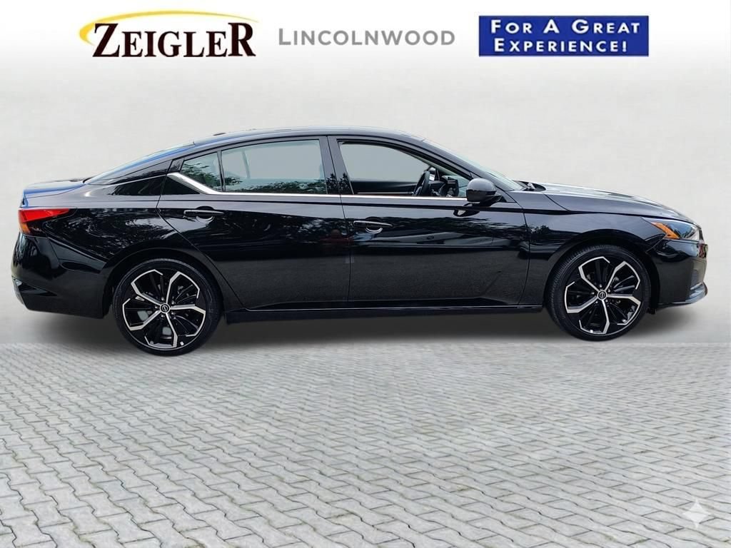 Used 2026 Nissan Altima 2.5 SR FWD image 10