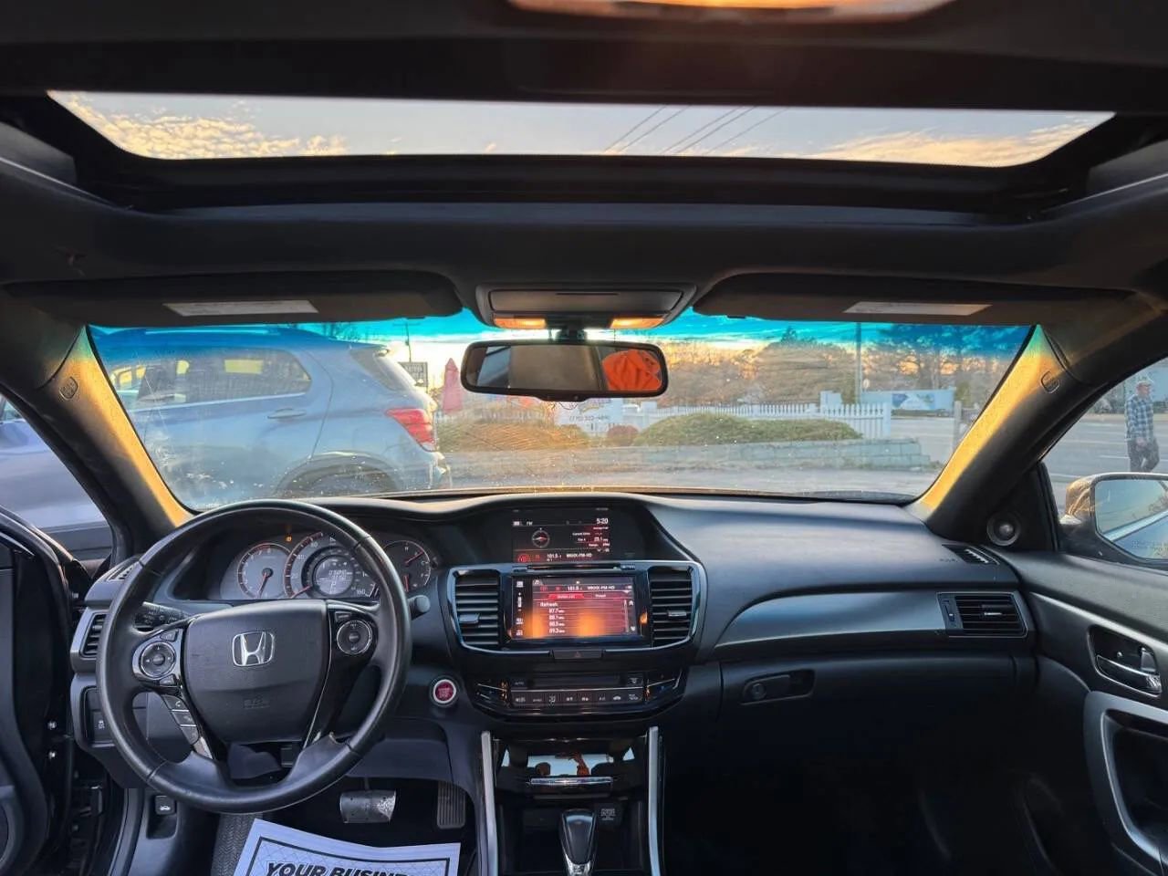 Used 2017 Honda Accord EX-L image 23