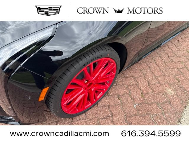 New 2026 Cadillac CT5 V AWD/4WD image 4