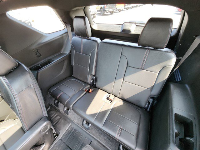 Used 2023 Chevrolet Traverse RS w/ LPO, Floor Liner Package image 21