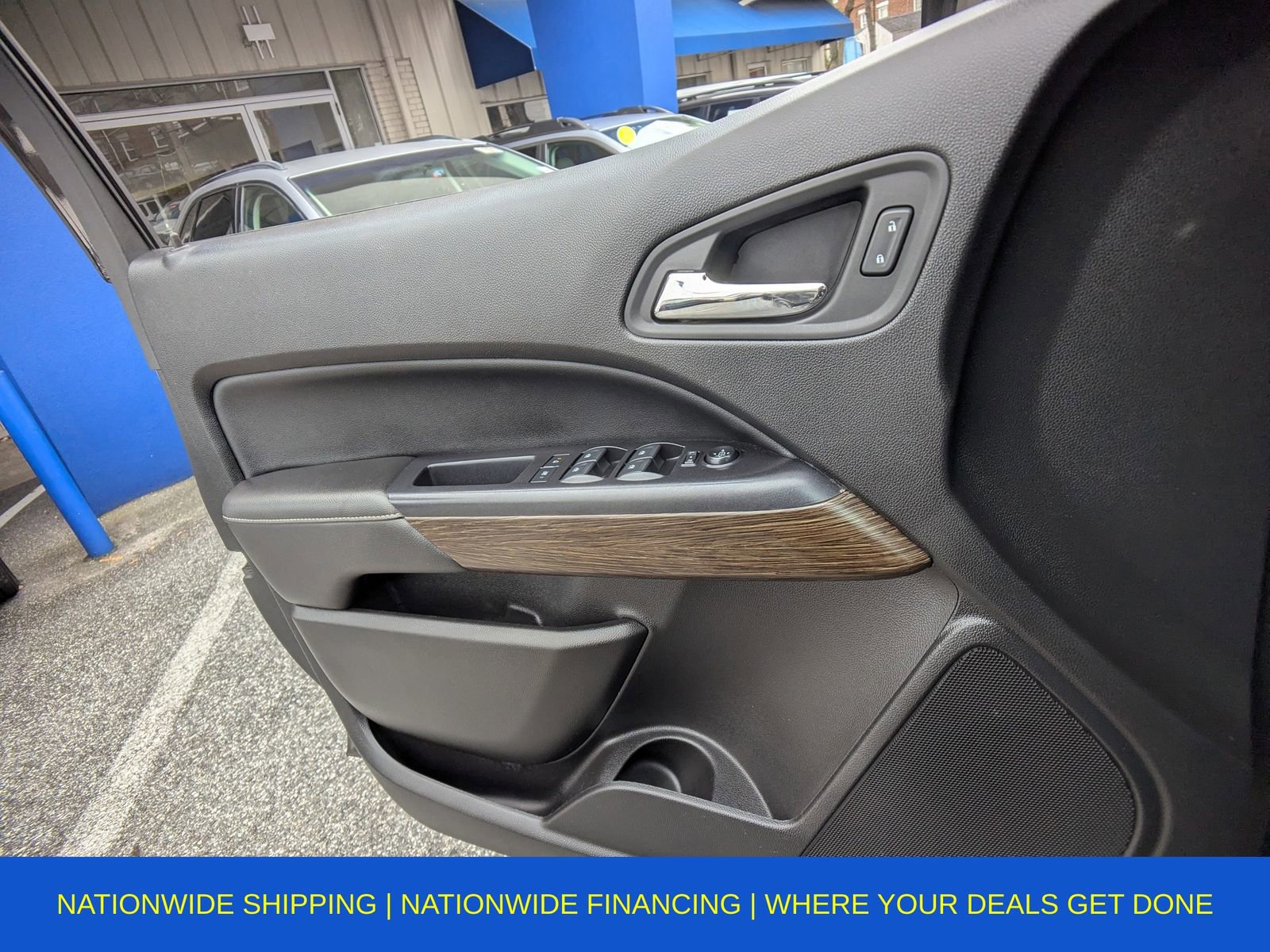 Used 2020 GMC Canyon Denali image 29