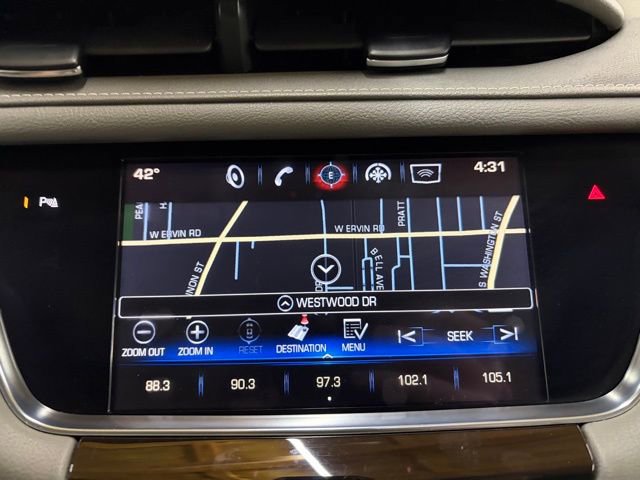 Used 2018 Cadillac XT5 Luxury w/ Driver Awareness Package AWD/4WD image 32