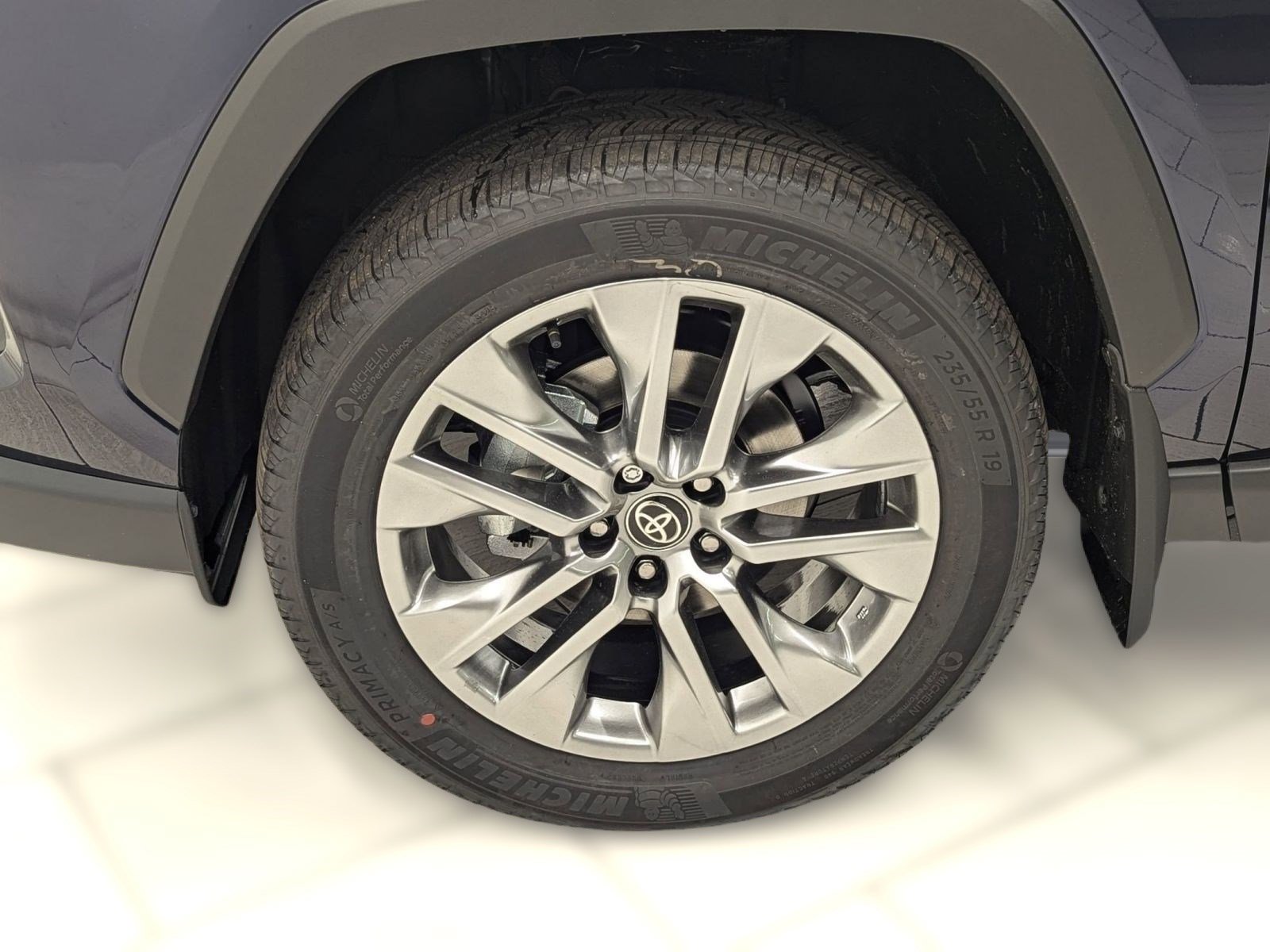 New 2025 Toyota RAV4 XLE Premium image 9