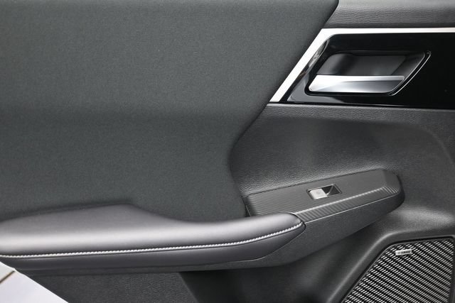 New 2026 Mitsubishi Outlander ES FWD image 10