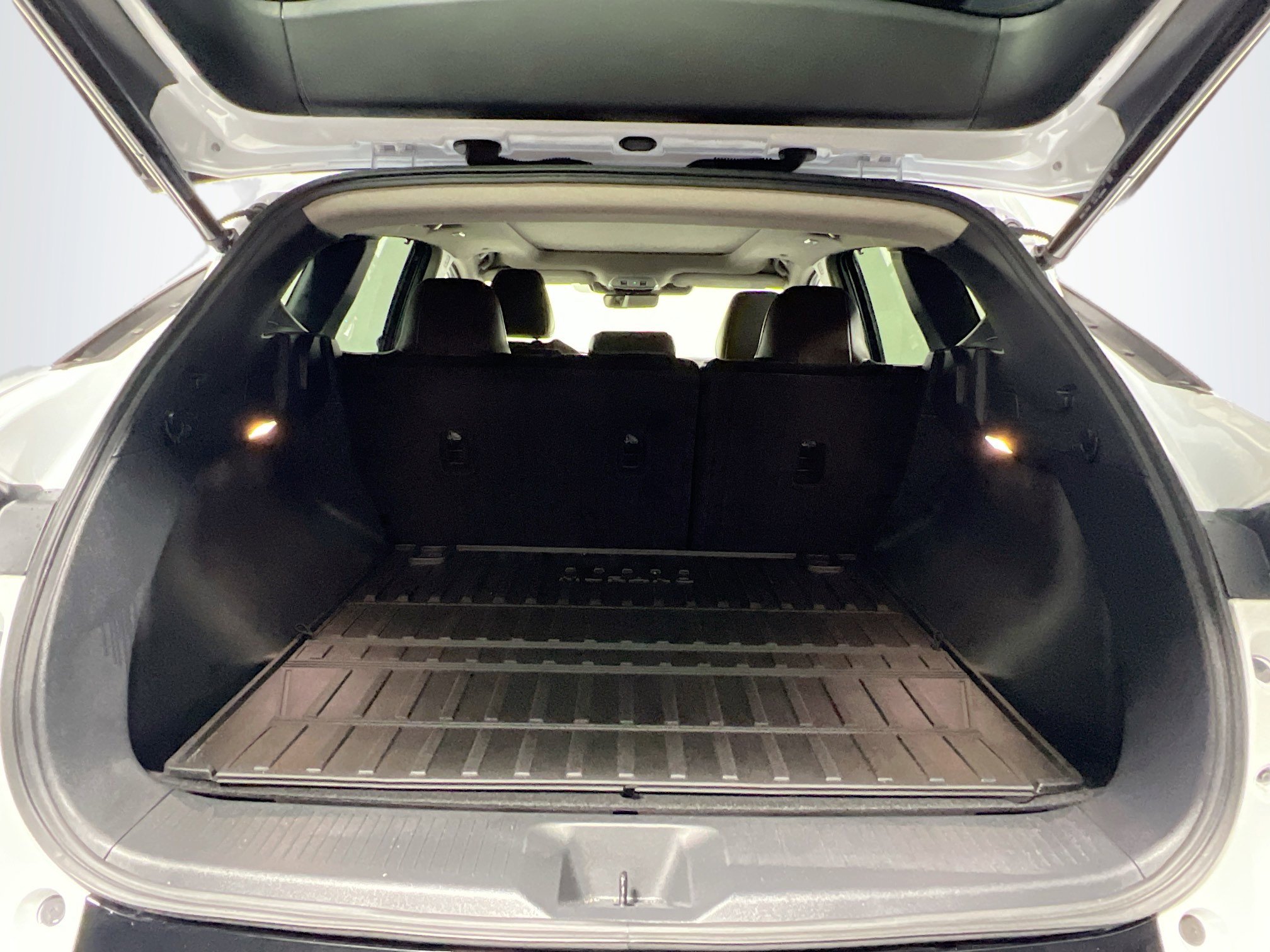 Used 2025 Nissan Murano Platinum w/ Cargo Package image 35