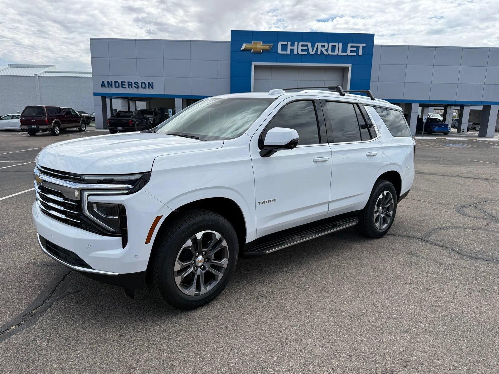 New 2026 Chevrolet Tahoe LT w/ Comfort Package AWD/4WD image 1