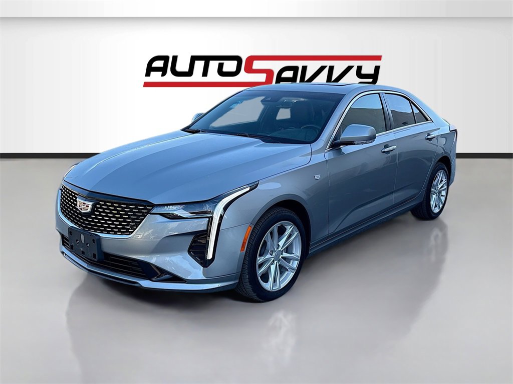 Used 2025 Cadillac CT4 Luxury image 3