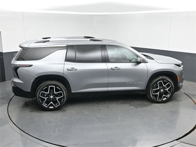 Used 2026 Chevrolet Traverse High Country image 42