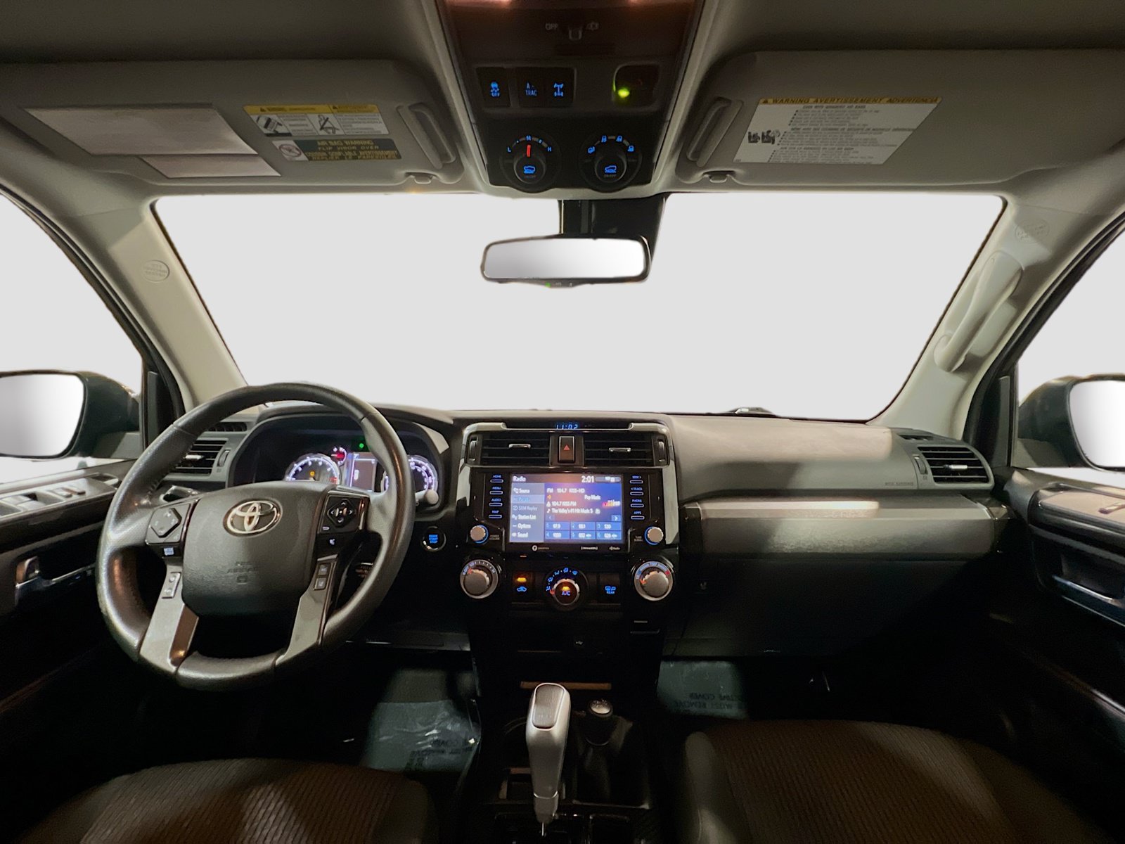 Used 2022 Toyota 4Runner TRD Off-Road AWD/4WD image 15
