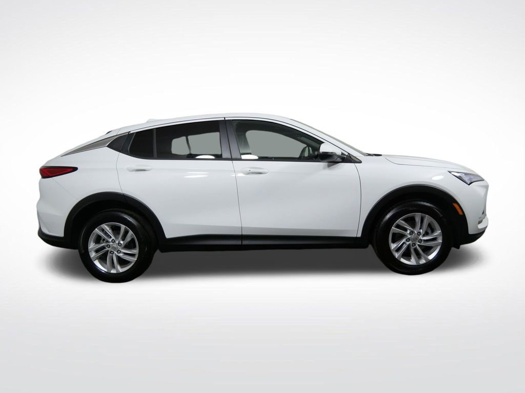 New 2026 Buick Envista Preferred w/ Convenience I Package FWD image 2