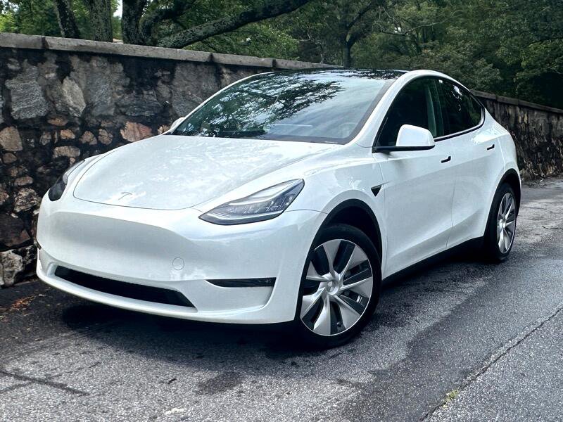 Used 2021 Tesla Model Y Long Range image 2