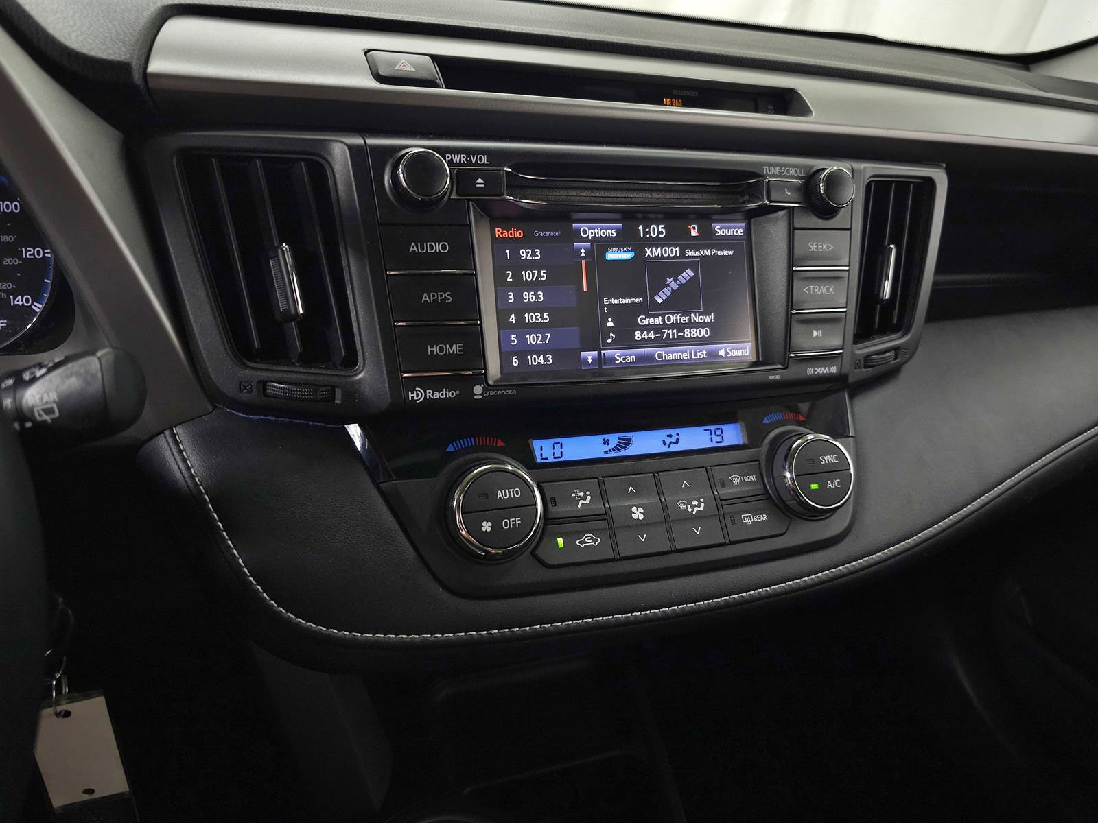 Used 2016 Toyota RAV4 XLE AWD/4WD image 20