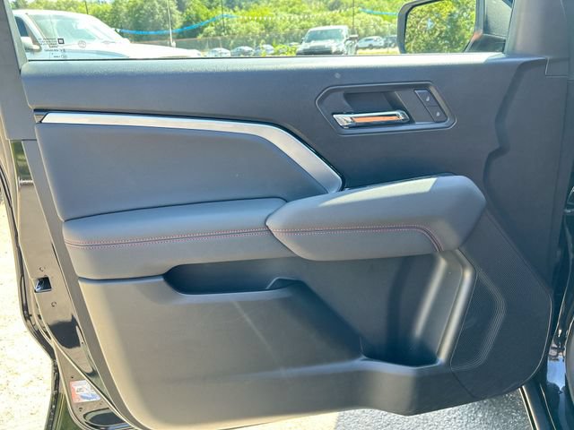 Used 2024 Chevrolet Colorado Z71 w/ Z71 Convenience Package 2 AWD/4WD image 22