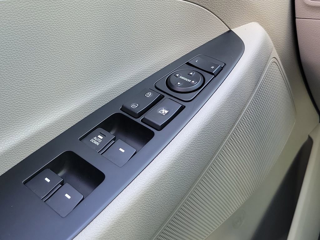 Used 2020 Hyundai Tucson SE image 26