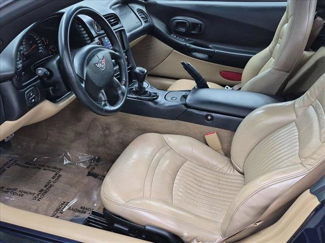 Used 2001 Chevrolet Corvette Convertible w/ Preferred Equipment Group2 RWD image 15