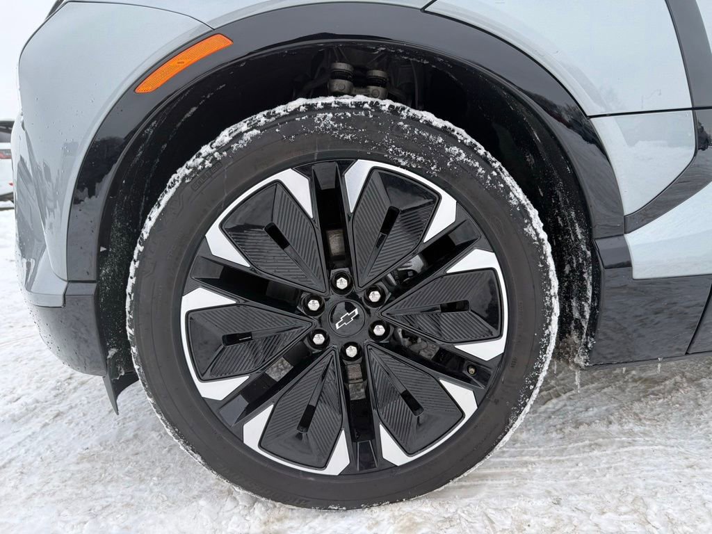 Used 2025 Chevrolet Blazer EV RS image 14