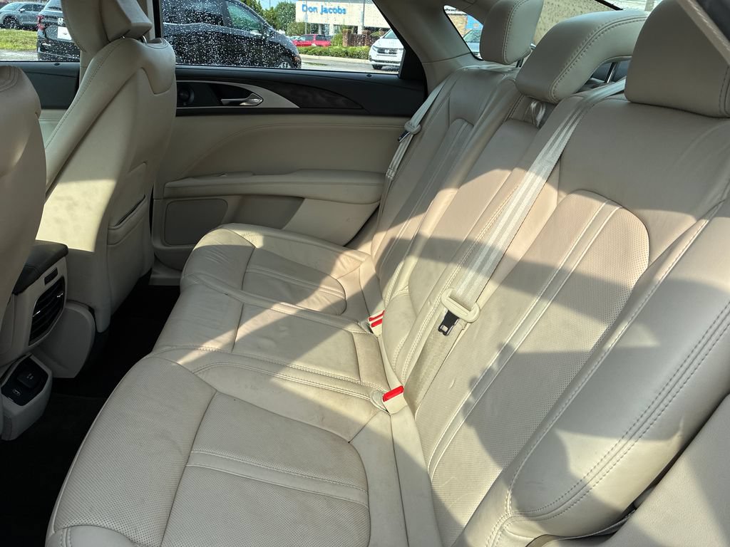 Used 2018 Lincoln MKZ Reserve w/ Technology Package FWD image 19