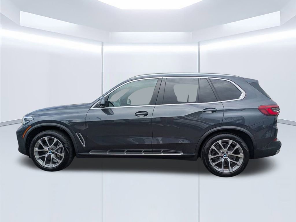 Used 2019 BMW X5 xDrive50i w/ Parking Assistance Package image 7