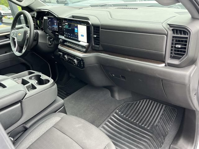 Used 2025 Chevrolet Silverado 2500 LT w/ Safety Package AWD/4WD image 22