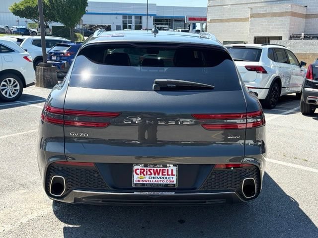 Used 2025 Genesis GV70 2.5T AWD/4WD image 6