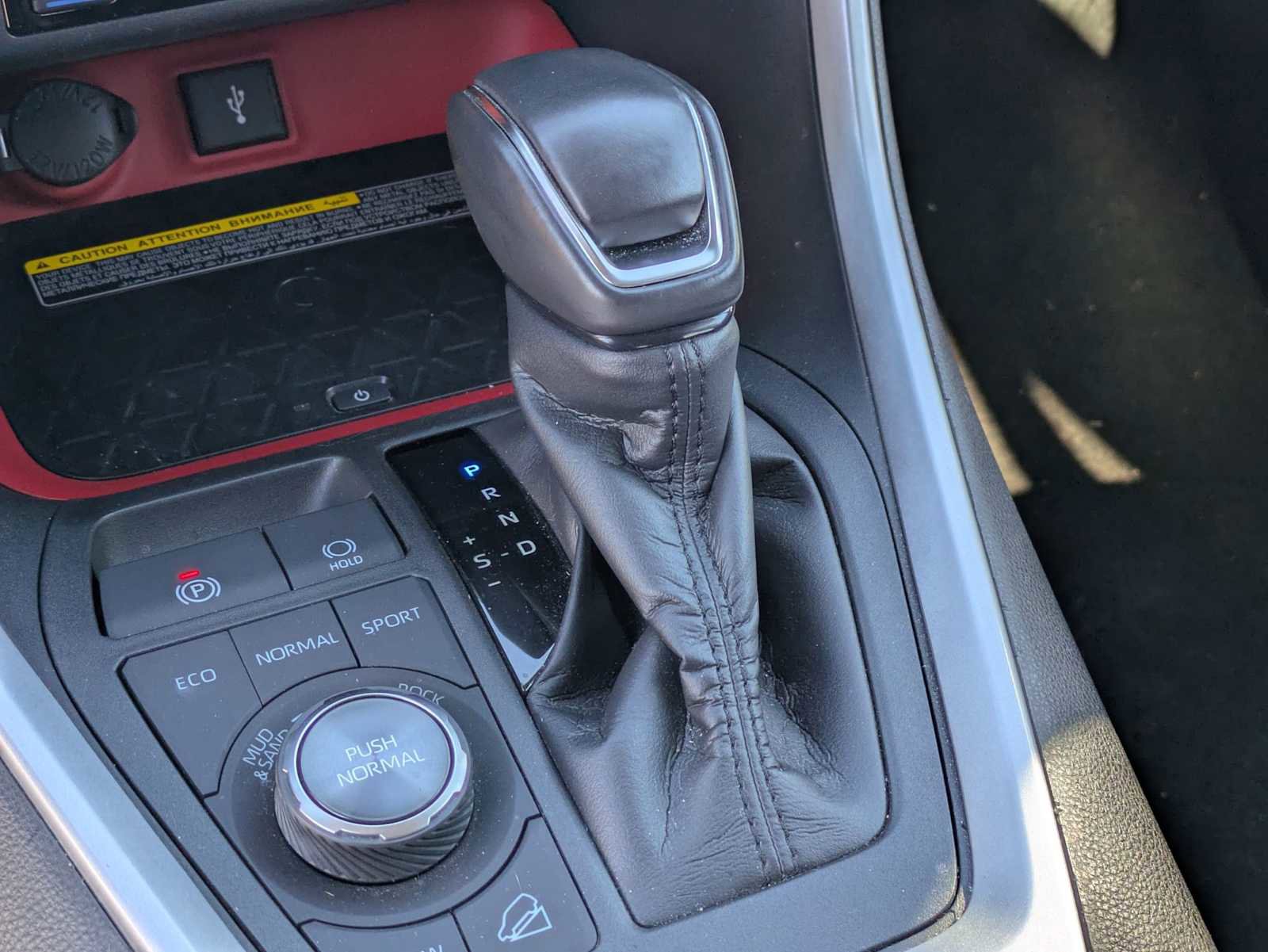 Used 2020 Toyota RAV4 TRD Off-Road image 33