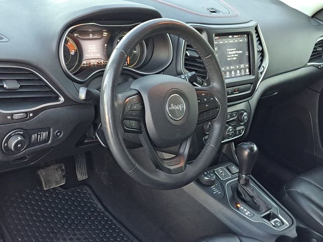 Used 2022 Jeep Cherokee Trailhawk image 7