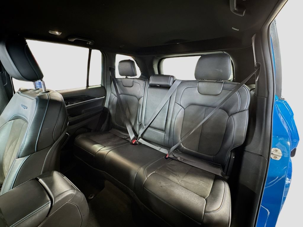 Used 2022 Jeep Grand Cherokee Trailhawk image 13