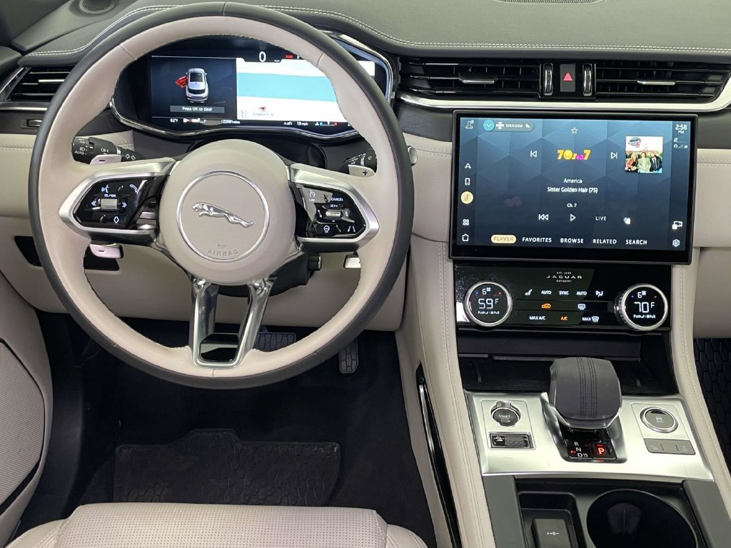 Used 2024 Jaguar F-PACE R-Dynamic S AWD/4WD image 20