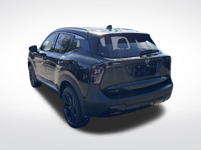 New 2027 Nissan Kicks SR FWD image 7