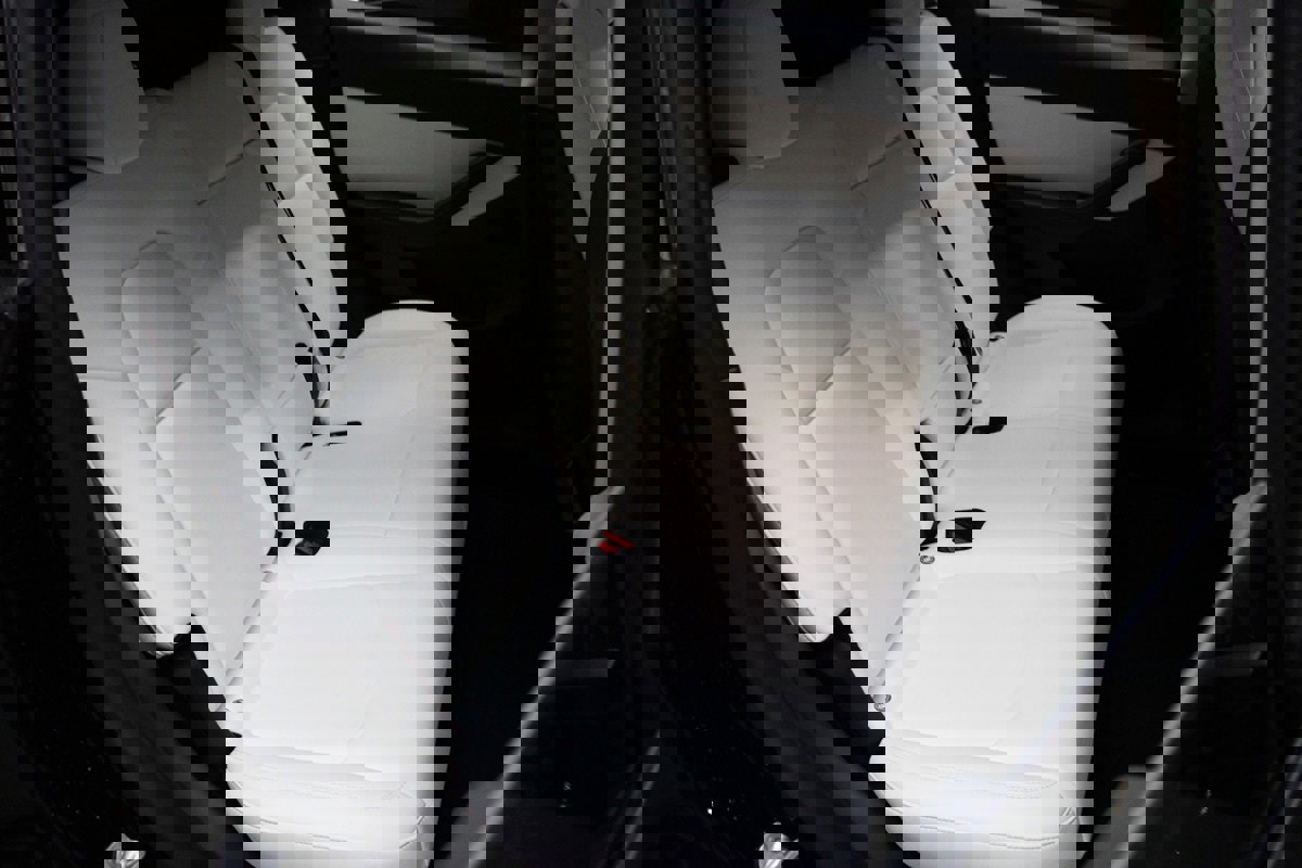 Used 2022 Tesla Model Y Performance image 46