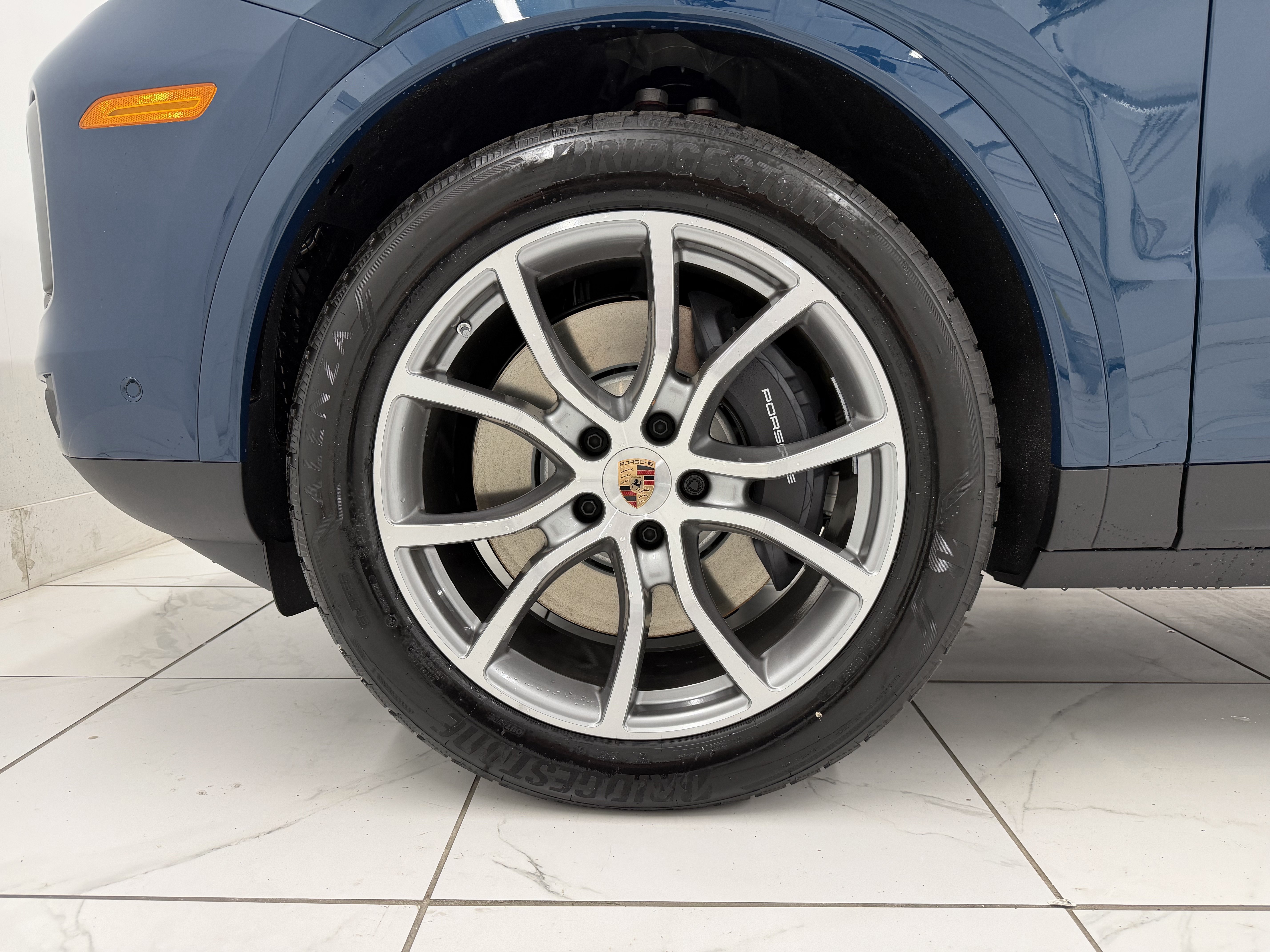 New 2026 Porsche Cayenne E-Hybrid AWD/4WD image 16