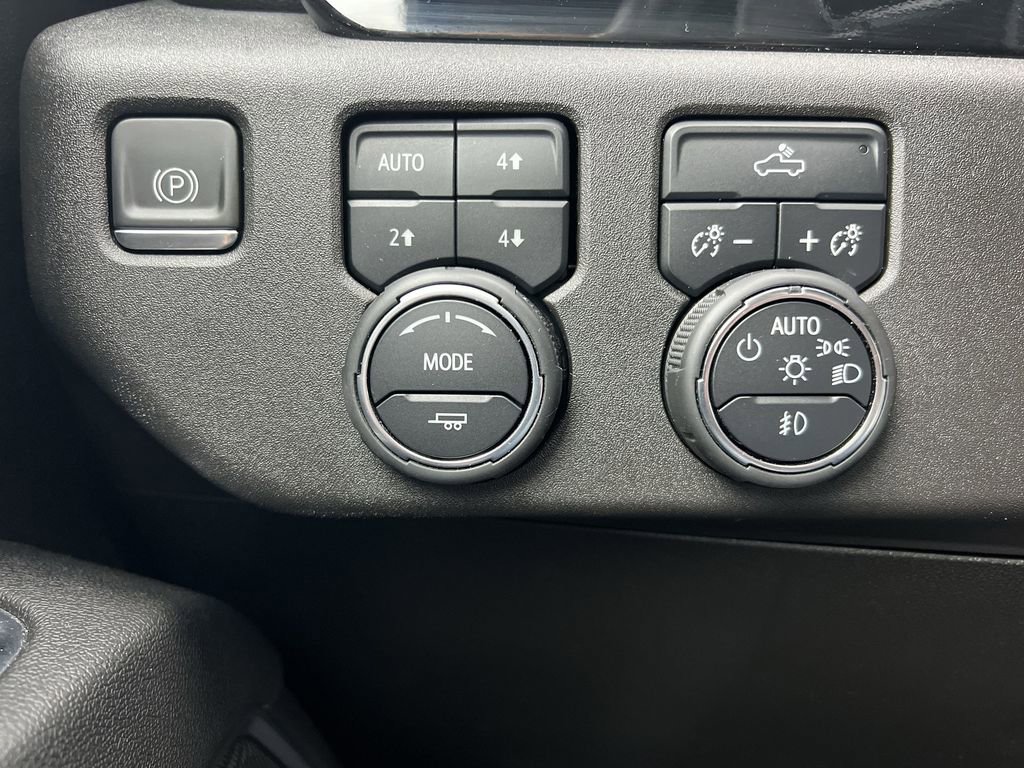 Certified 2023 Chevrolet Silverado 1500 RST image 18