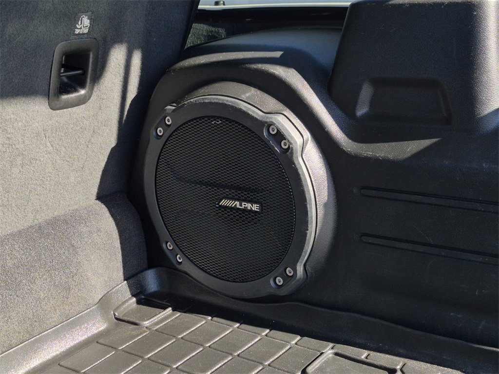 Used 2022 Jeep Wrangler Unlimited Sahara image 9