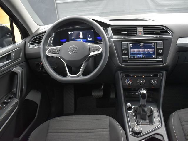 Used 2022 Volkswagen Tiguan S image 20