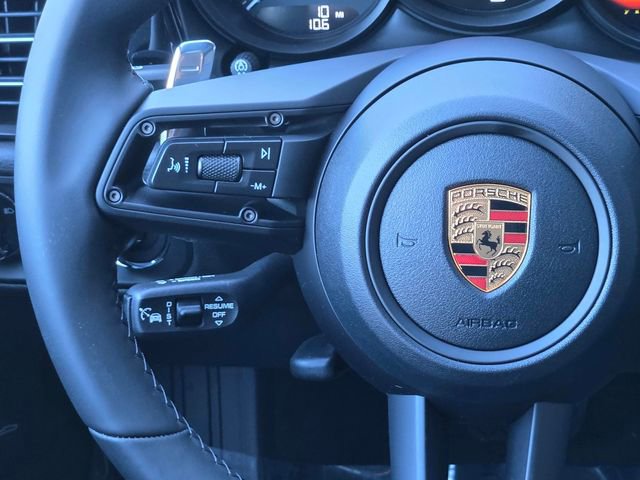 Used 2026 Porsche Macan image 18