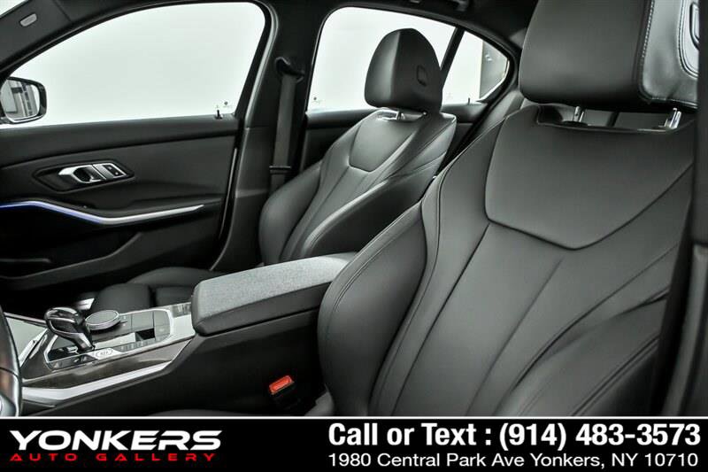 Used 2020 BMW 330i xDrive Sedan w/ Convenience Package image 15