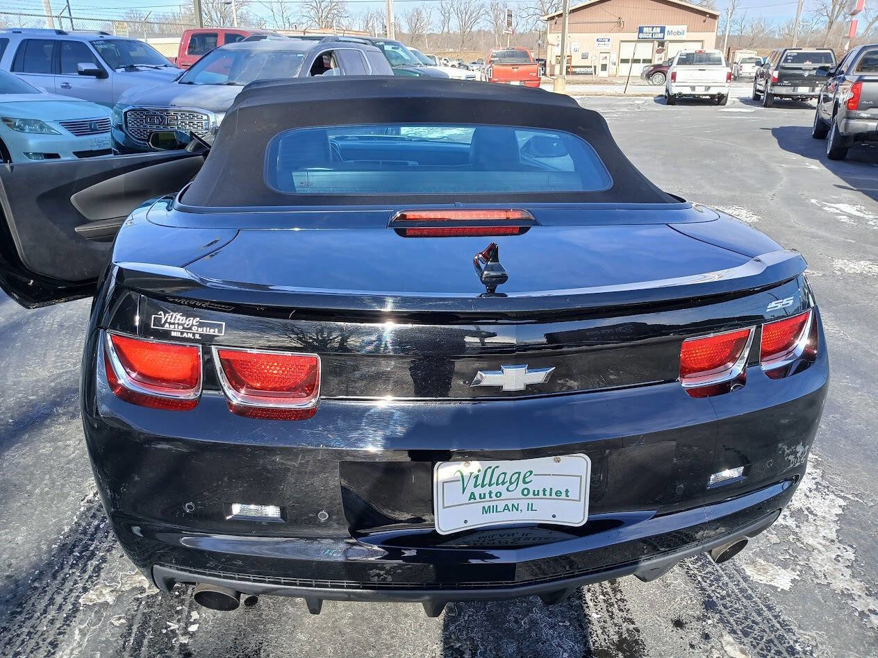 Used 2013 Chevrolet Camaro SS w/ RS Package image 8