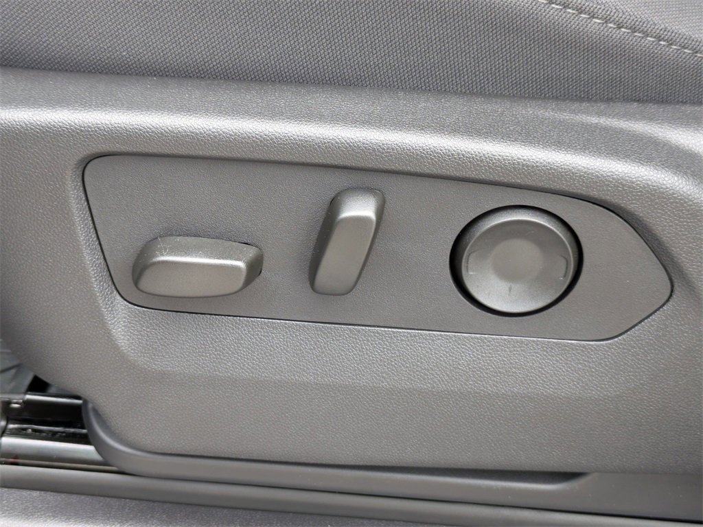 New 2025 Chevrolet Silverado 1500 Custom w/ Turbomax Blackout Package image 20