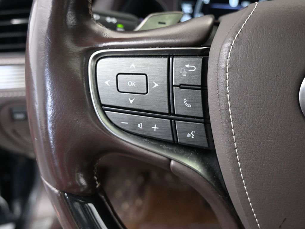 Used 2020 Lexus LS 500 AWD w/ Luxury Package image 26